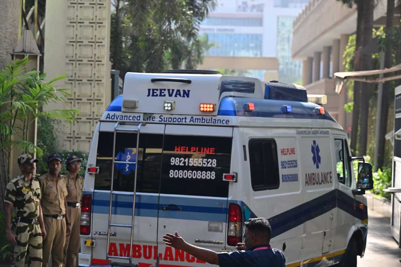 Her mortal remains will be kept for viewing at her residence on Monday at 11 am, where people can pay heir last respects.&nbsp;